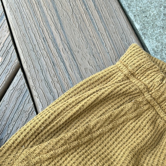 AERIE WAFFLE KNIT SWEATS - Picture 3 of 4